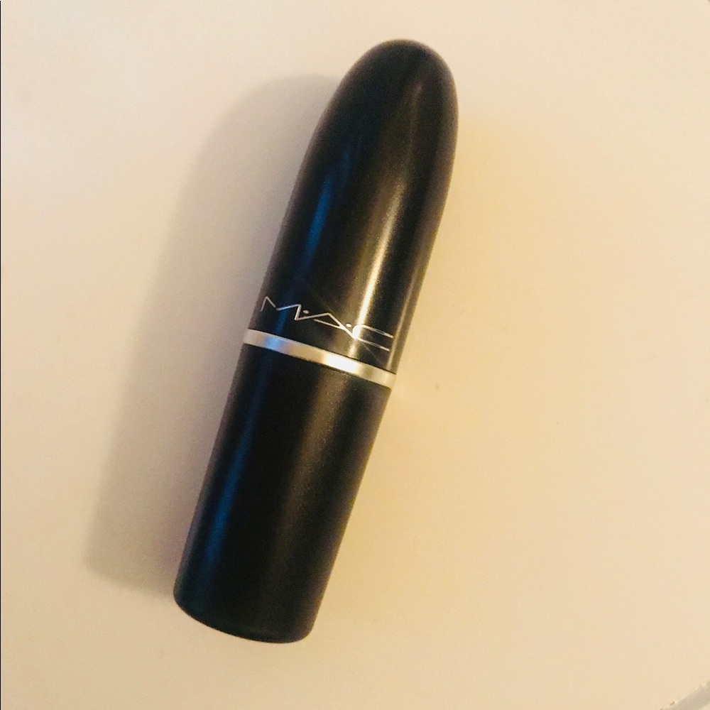 MAC Lipstick Honey Love❣️